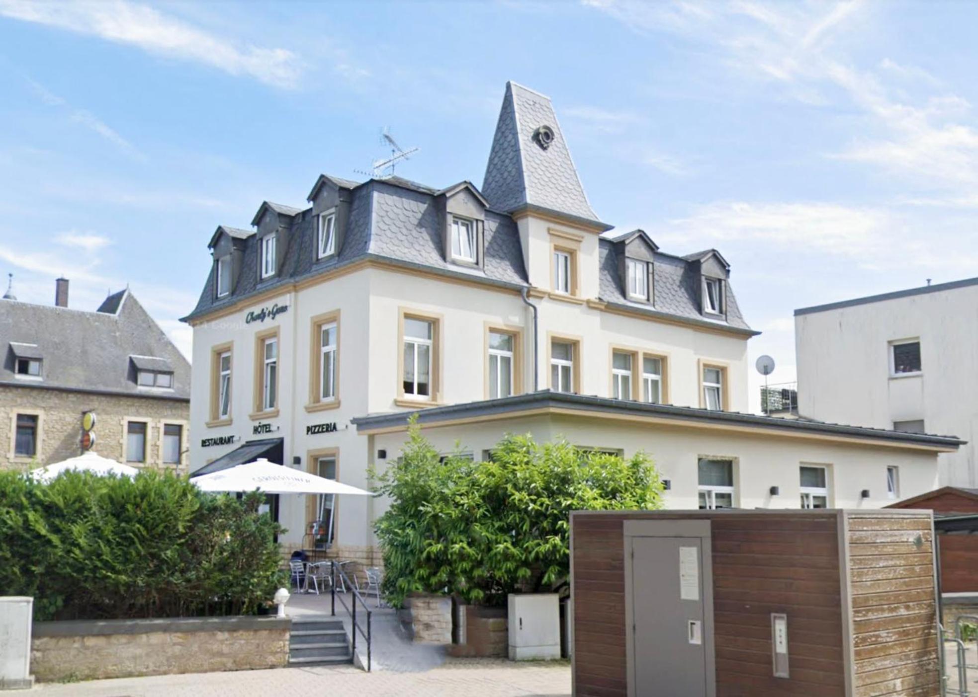 Charly'S Gare Hotel Senningerberg Exterior photo